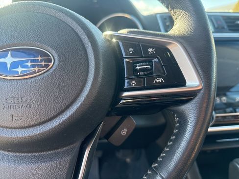 Used 2018 Subaru Outback 3.6R Touring w/ Popular Package #3 image 8