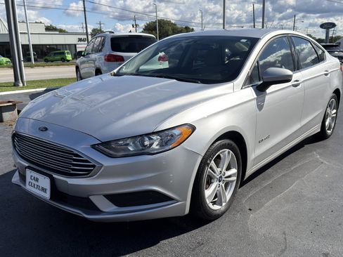 Used 2018 Ford Fusion S image 6