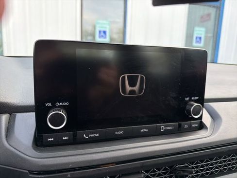 Used 2024 Honda Accord LX image 4