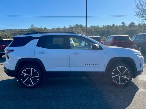New 2026 Chevrolet Equinox RS w/ Convenience Package III AWD/4WD image 7