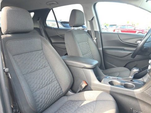 Used 2018 Chevrolet Equinox LT image 9