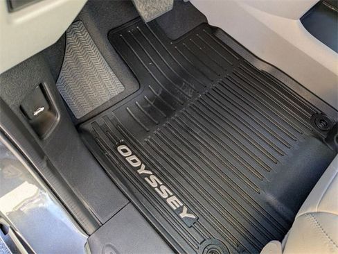 Certified 2023 Honda Odyssey EX-L image 28