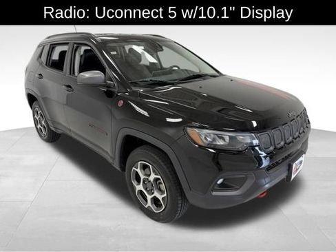 Used 2022 Jeep Compass Trailhawk AWD/4WD image 6