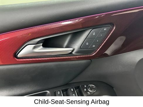 Used 2025 Chevrolet Traverse RS w/ LPO, Floor Liner Package FWD image 36