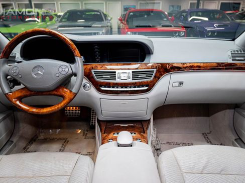 Used 2011 Mercedes-Benz S 550 image 65