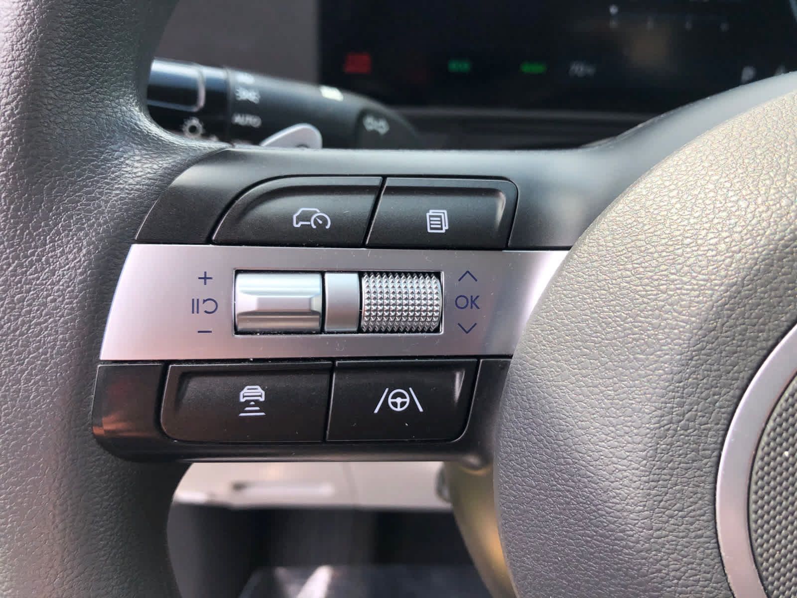 Certified 2024 Hyundai Kona SE FWD image 7