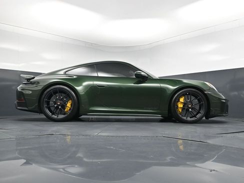 Certified 2026 Porsche 911 Carrera 4 GTS AWD/4WD image 25
