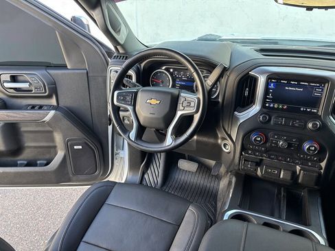 Used 2023 Chevrolet Silverado 2500 LTZ w/ LTZ Premium Package image 32