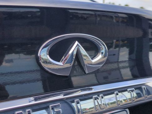 Used 2015 INFINITI Q50 Premium w/ Navigation Package AWD/4WD image 6
