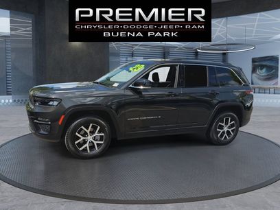 Used 2023 Jeep Grand Cherokee Limited w/ Trailer Tow Prep Group (B)