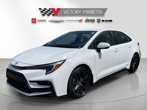 New 2026 Toyota Corolla SE image 1