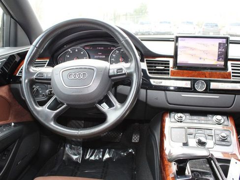 Used 2012 Audi A8 L 4.2 image 12