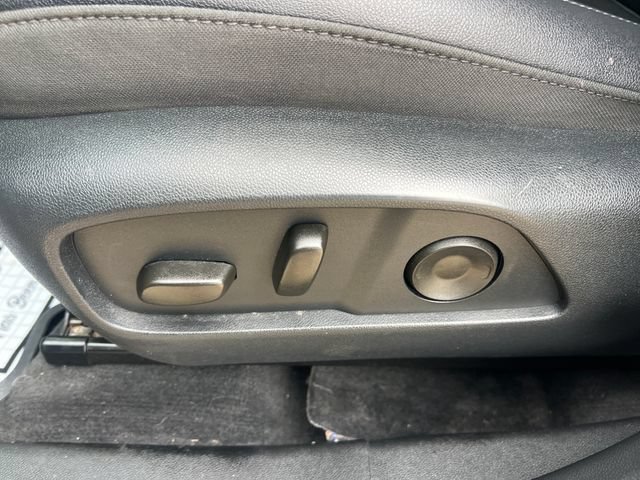 Used 2026 Chevrolet Equinox LT w/ Convenience Package II AWD/4WD image 13