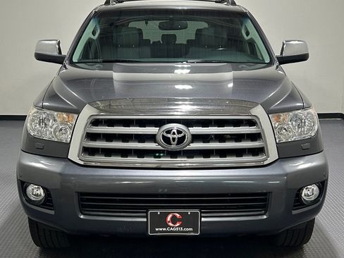 Used 2011 Toyota Sequoia Limited AWD/4WD image 3