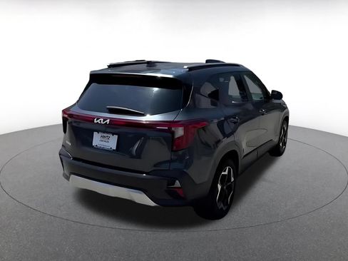 Used 2025 Kia Seltos S FWD image 14