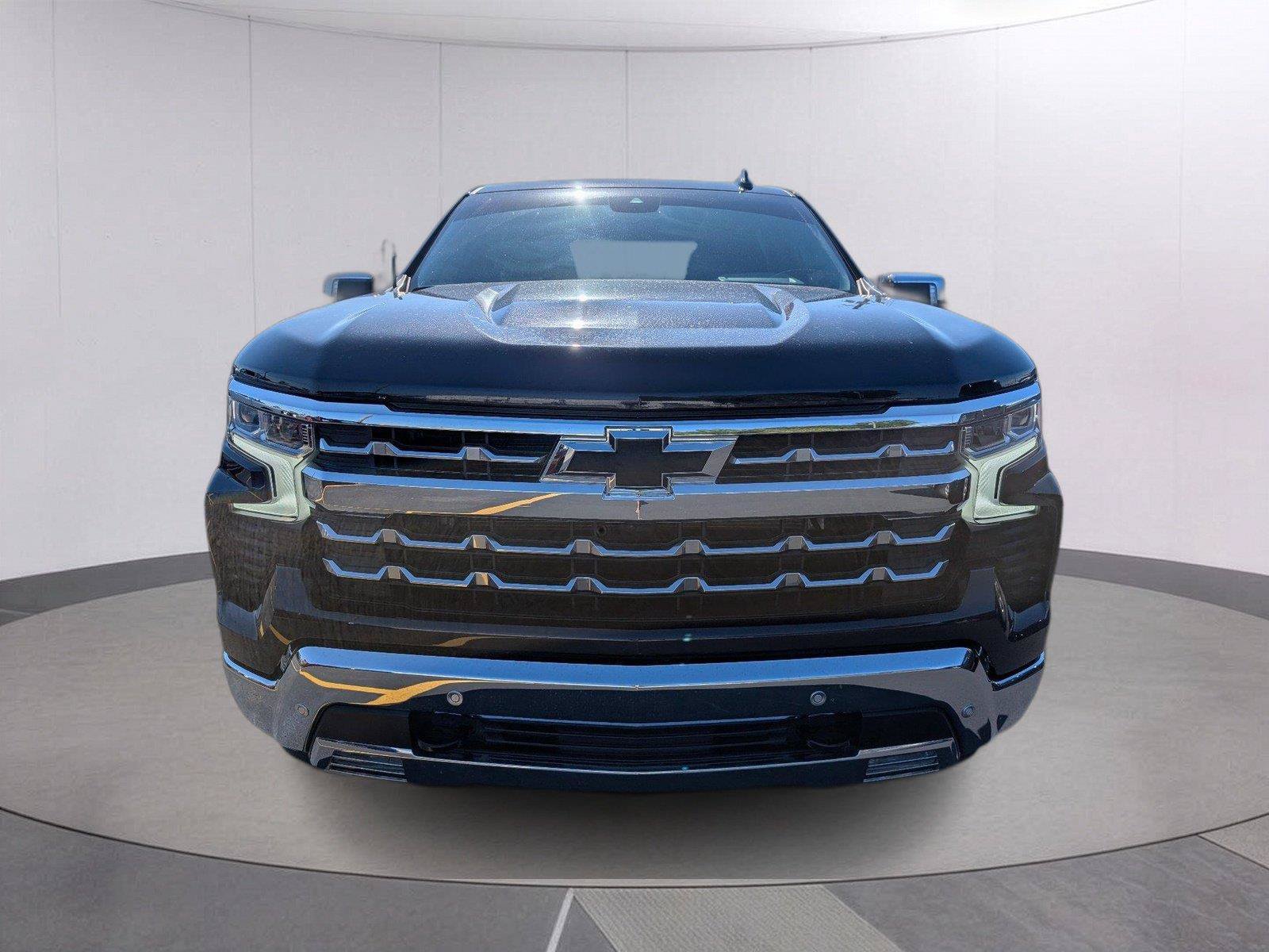 Used 2024 Chevrolet Silverado 1500 LTZ AWD/4WD image 10