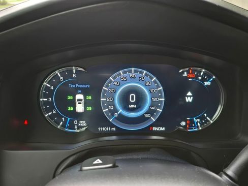 Used 2016 Cadillac Escalade ESV Platinum image 33