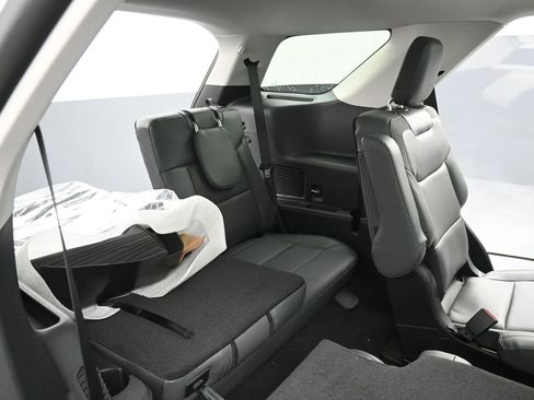 New 2026 Ford Explorer Active image 17