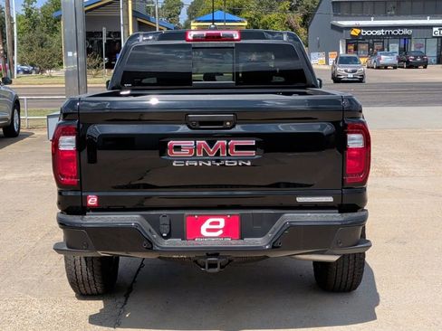 New 2026 GMC Canyon Elevation w/ Convenience Package image 7
