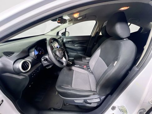 Used 2020 Nissan Versa S image 14