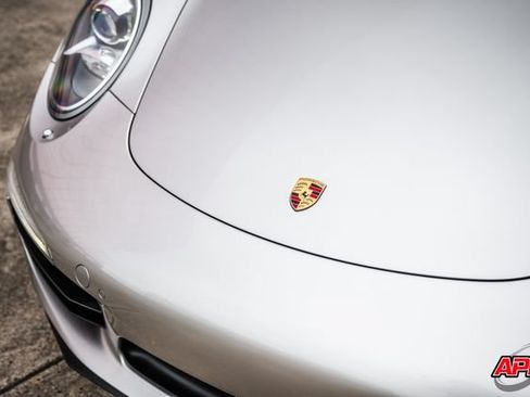 Used 2013 Porsche 911 Carrera RWD image 25