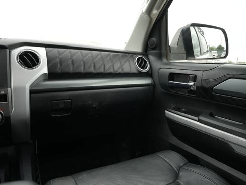 Used 2018 Toyota Tundra Platinum AWD/4WD image 6