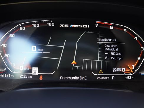 Used 2021 BMW X6 M50i w/ Premium Package AWD/4WD image 21