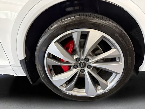 Used 2023 Audi SQ5 Prestige w/ Prestige Package AWD/4WD image 37