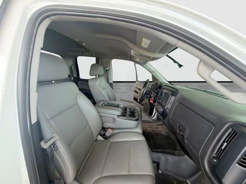 Used 2019 Chevrolet Silverado 1500 W/T w/ WT Convenience Package AWD/4WD image 34