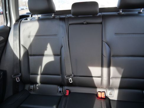 Used 2018 Volkswagen Golf Alltrack S image 13