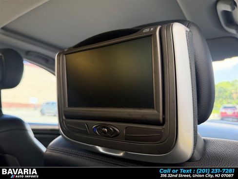 Used 2011 Mercedes-Benz ML 350 4MATIC image 23