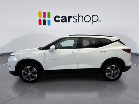 Used 2024 Chevrolet Blazer LT w/ Convenience Package AWD/4WD image 2