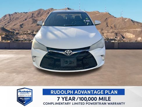 Used 2017 Toyota Camry SE image 9