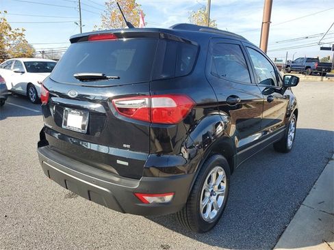 Used 2020 Ford EcoSport SE w/ SE Convenience Package image 4