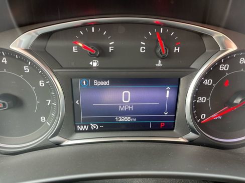 Used 2022 GMC Terrain SLE w/ Driver Convenience Package image 24