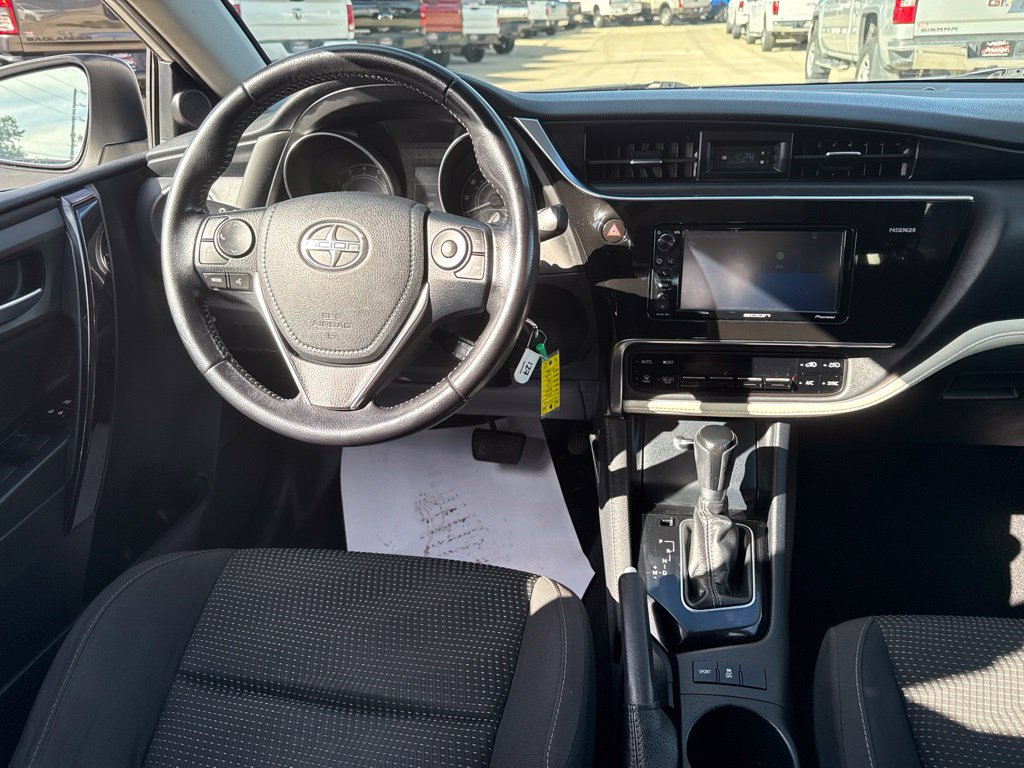 Used 2016 Scion iM FWD image 9