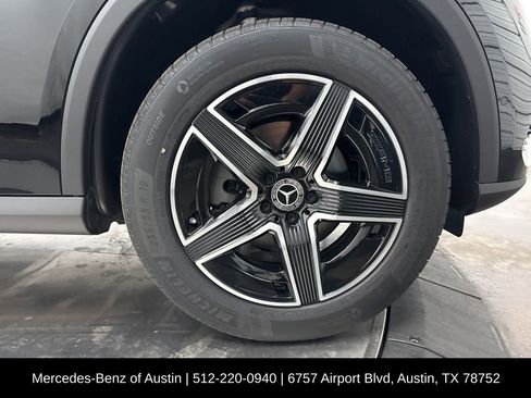 Used 2026 Mercedes-Benz GLC 300 image 10