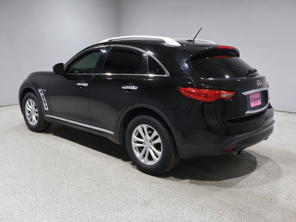 Used 2016 INFINITI QX70 AWD w/ Premium Package image 4