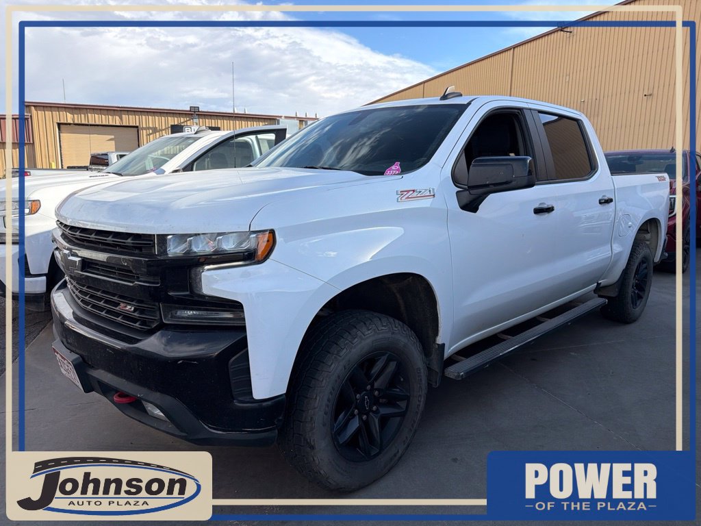 Used 2021 Chevrolet Silverado 1500 LT Trail Boss w/ LPO, Dark Essentials Package AWD/4WD image 1