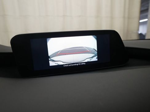 Used 2024 MAZDA MAZDA3 s image 19