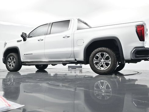 Used 2024 GMC Sierra 1500 SLT RWD image 30