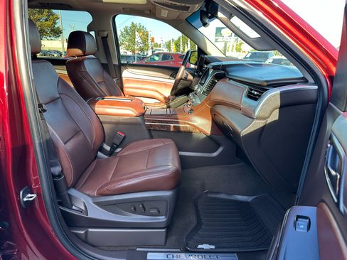 Used 2018 Chevrolet Tahoe Premier image 10