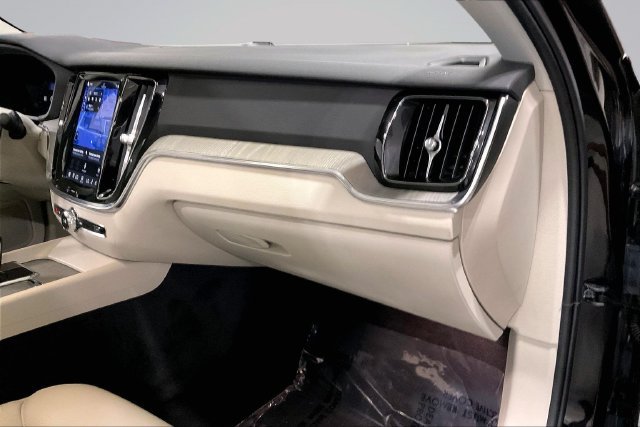 Certified 2025 Volvo S60 B5 Plus FWD image 19