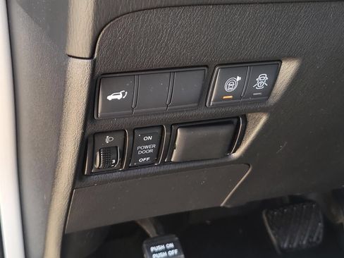 Used 2019 Nissan Armada SL w/ Premium Package RWD image 22