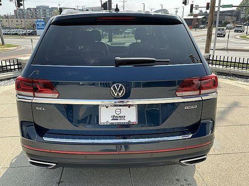 Used 2021 Volkswagen Atlas SEL Premium AWD/4WD image 9