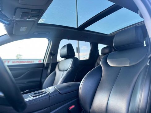 Used 2023 Hyundai Santa Fe SEL w/ Premium Package image 26