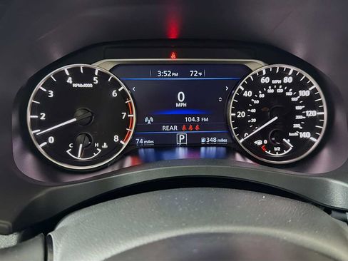 Used 2025 Nissan Altima 2.5 SR w/ SR Premium Package FWD image 10