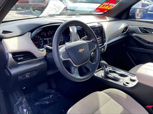 Certified 2023 Chevrolet Traverse LS image 13