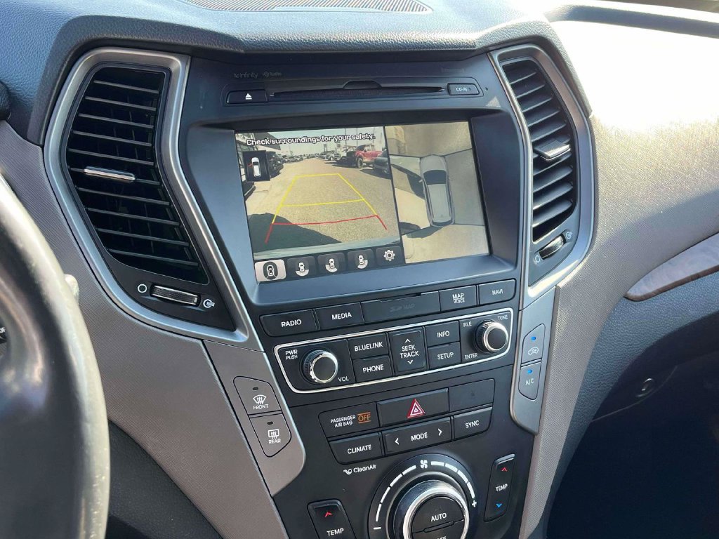 Used 2018 Hyundai Santa Fe Sport w/ 2.4L Tech Package 04 AWD/4WD image 23
