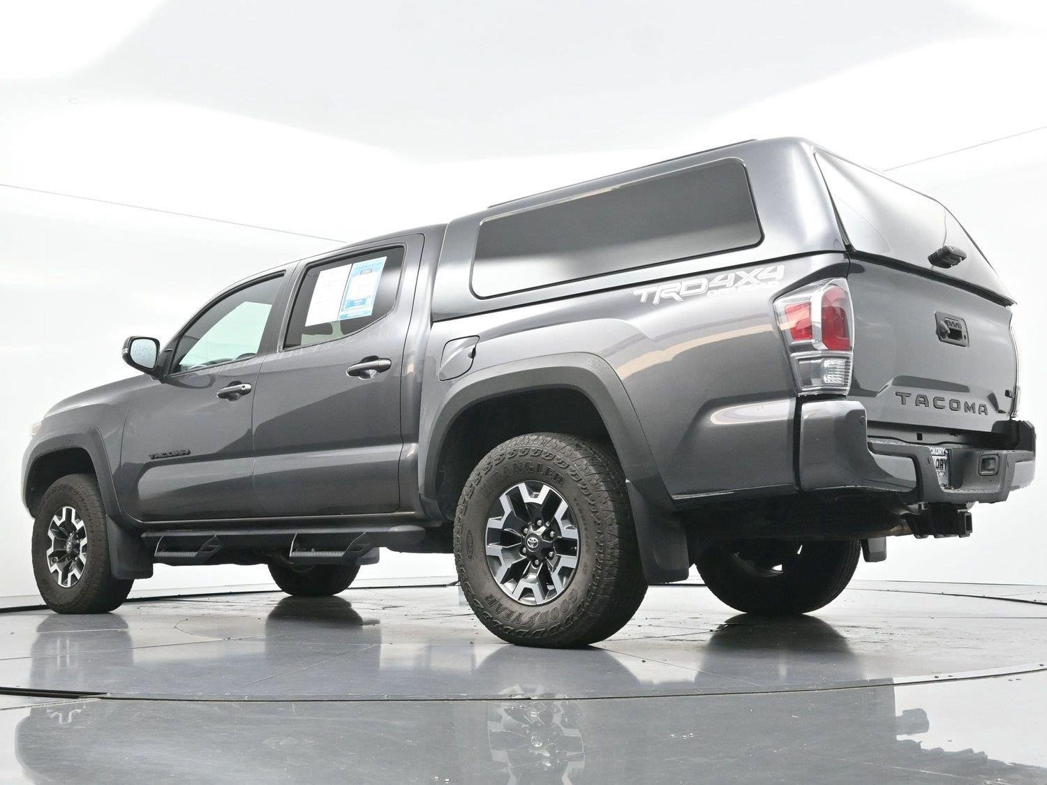 Used 2021 Toyota Tacoma TRD Off-Road w/ Technology Package AWD/4WD image 48
